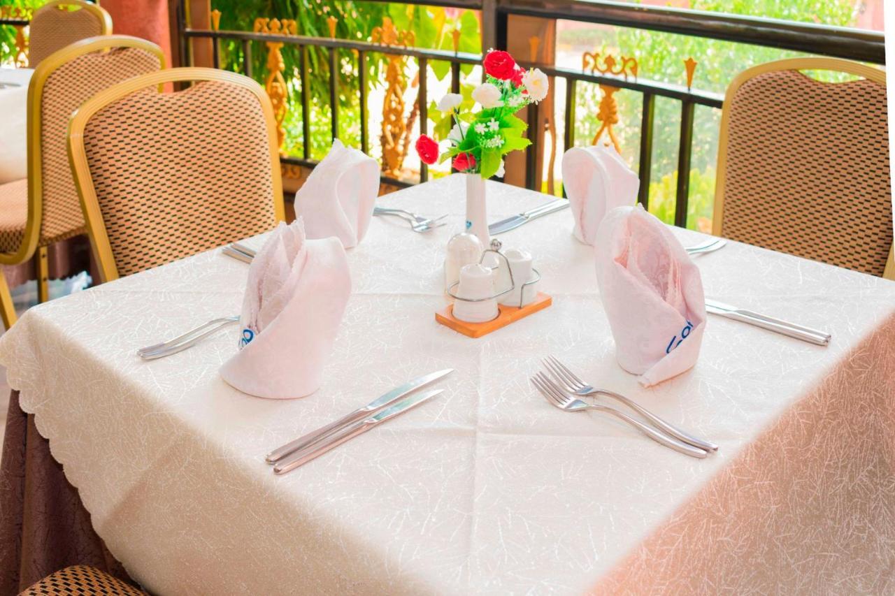 Sapphire Hotel Entebbe Kigo Kajansi المظهر الخارجي الصورة