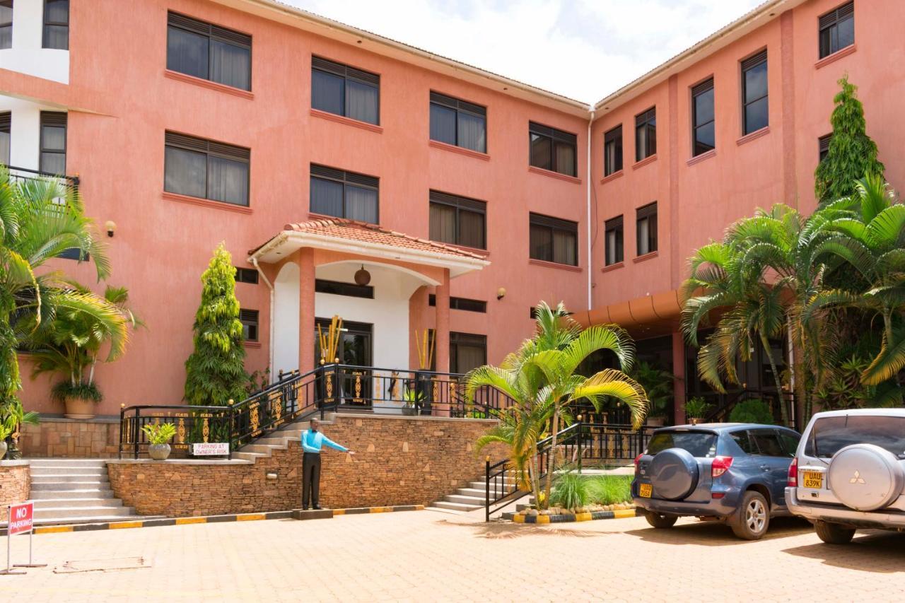 Sapphire Hotel Entebbe Kigo Kajansi المظهر الخارجي الصورة