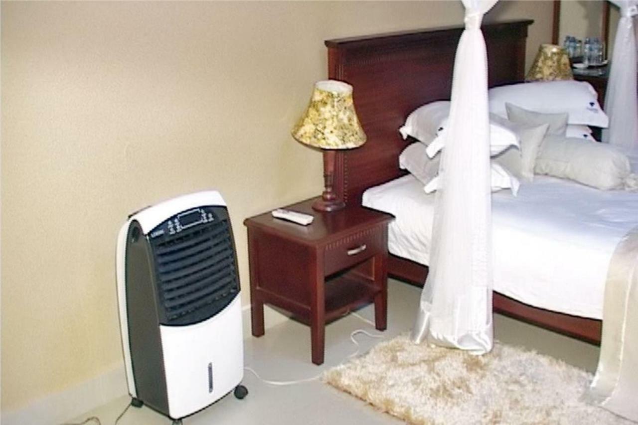 Sapphire Hotel Entebbe Kigo Kajansi المظهر الخارجي الصورة