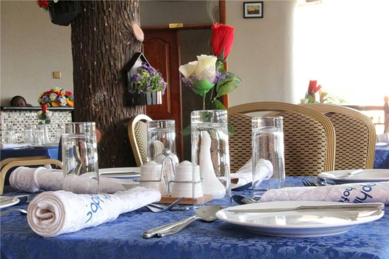 Sapphire Hotel Entebbe Kigo Kajansi المظهر الخارجي الصورة