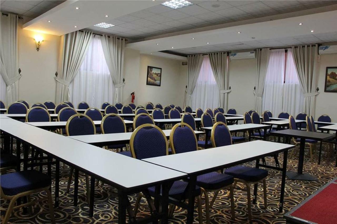 Sapphire Hotel Entebbe Kigo Kajansi المظهر الخارجي الصورة